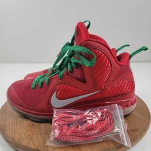 Nike 469764-602 LeBron 9 Christmas Basketball Sneakers Shoe Men's 7.5 Womens 9.5